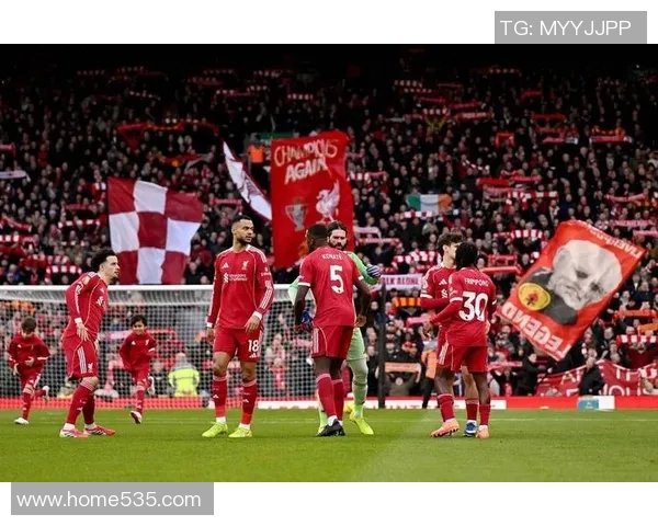 利物浦与那不勒斯的巅峰对决谁能在欧冠赛场上笑到最后