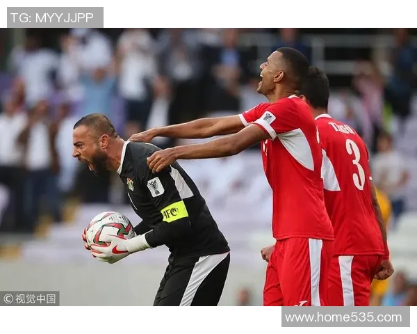 叙利亚篮球队迎战约旦队力争在国际赛场上取得佳绩