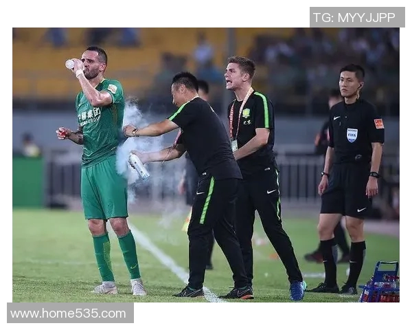 国安与苏宁激战正酣图文直播全程回顾精彩瞬间与战术解析