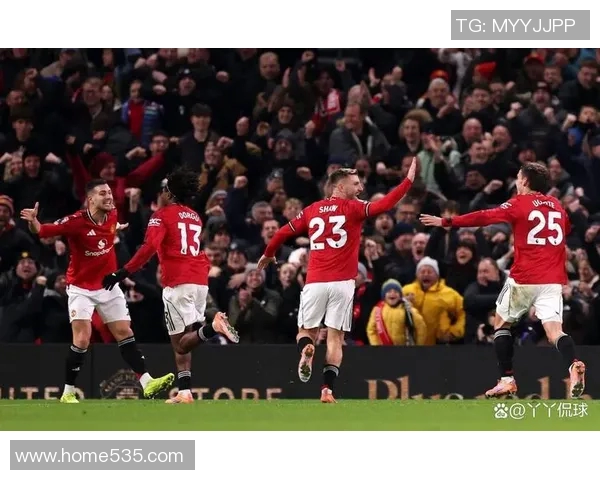 曼联对阵热刺直播车全程跟踪精彩瞬间不容错过