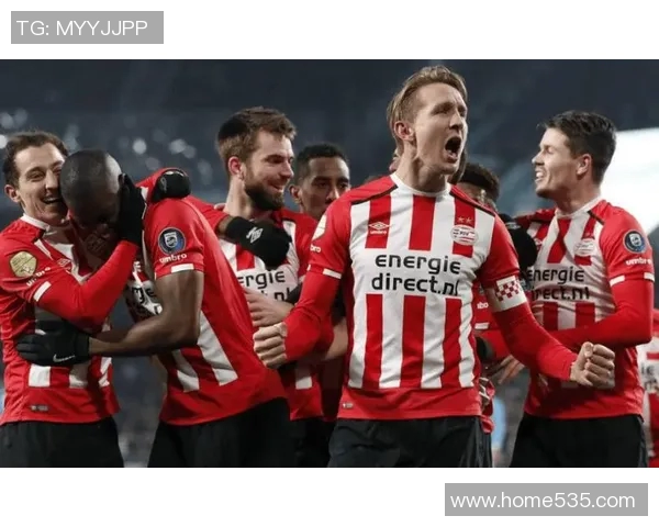 海伦芬与埃因霍温比赛前瞻及比分预测分析