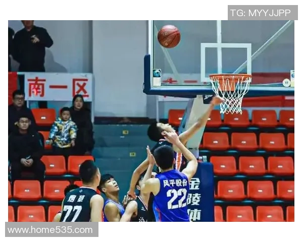 重庆篮球队在城市联赛中的强势表现与未来发展潜力分析 重庆篮球队在城市联赛中的强势表现与未来发展潜力分析