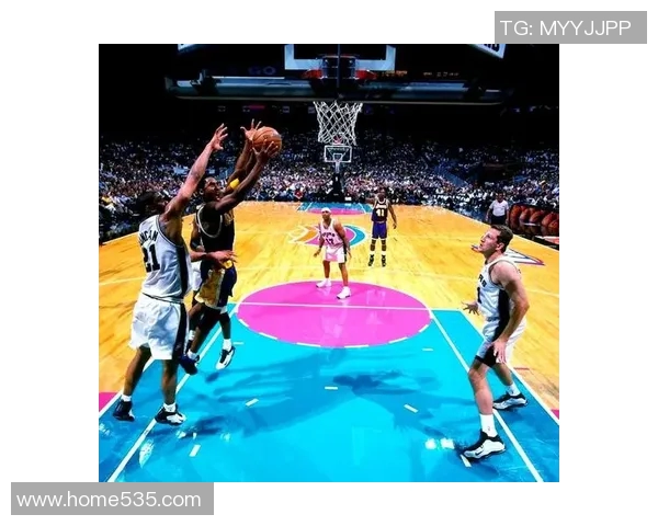 2007年湖人与马刺季后赛激战回顾:传奇对决与篮球智慧的碰撞 2007年湖人与马刺季后赛激战回顾:传奇对决与篮球智慧的碰撞