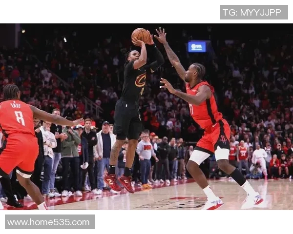 2018年12月猛龙与勇士激战回顾:一场精彩的NBA对决与传奇时刻 2018年12月猛龙与勇士激战回顾:一场精彩的NBA对决与传奇时刻