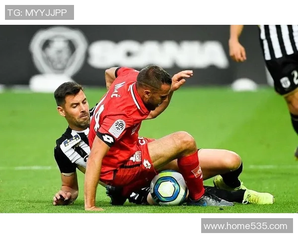 2019年亚眠对阵昂热比赛回顾与精彩瞬间分析 2019年亚眠对阵昂热比赛回顾与精彩瞬间分析