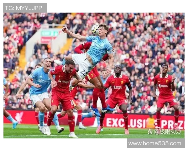 利物浦与托特纳姆激战正酣谁能在英超赛场上笑到最后